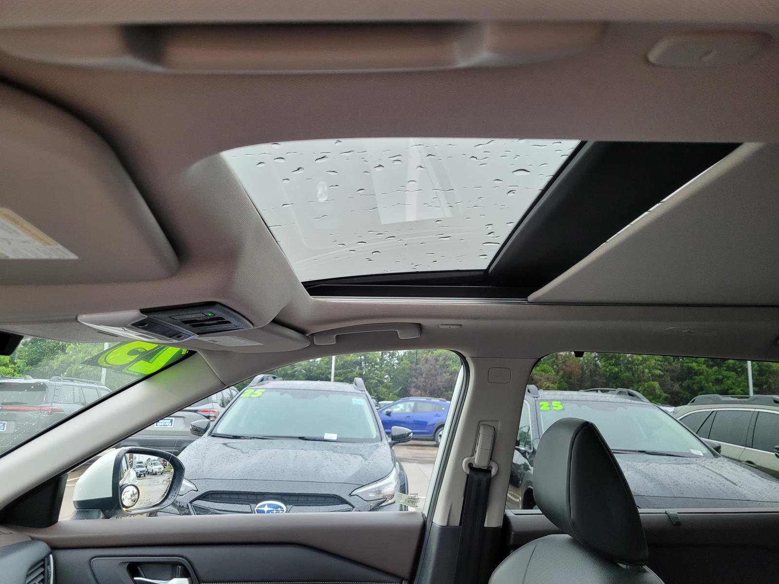 Used 2023 Nissan Rogue SV w/ SV Premium B Package FWD image 15