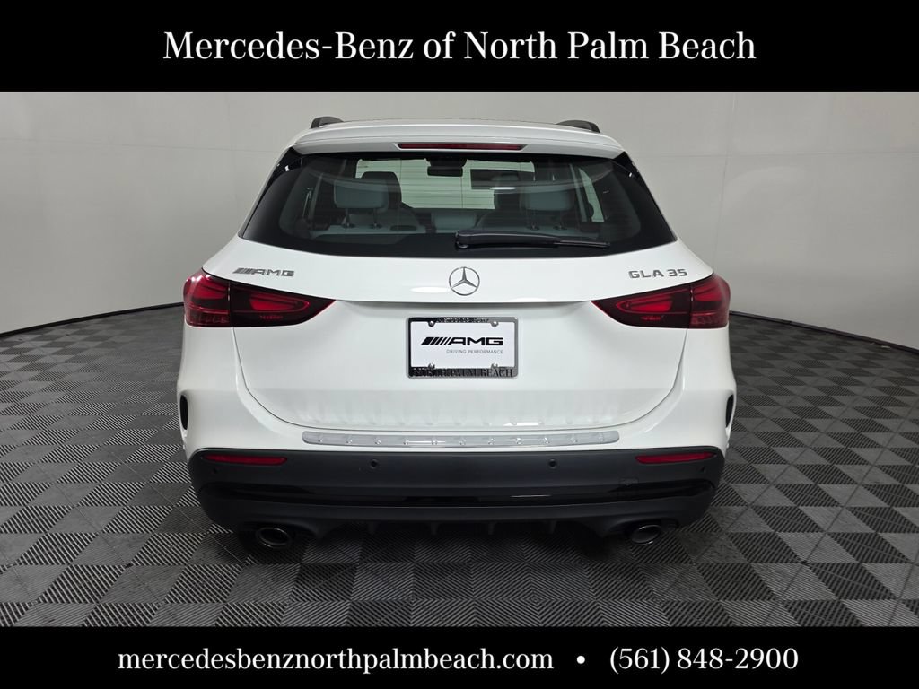 New 2026 Mercedes-Benz GLA 35 AMG 4MATIC image 5