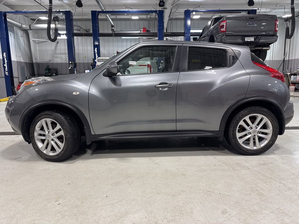 Used 2013 Nissan Juke SL image 2