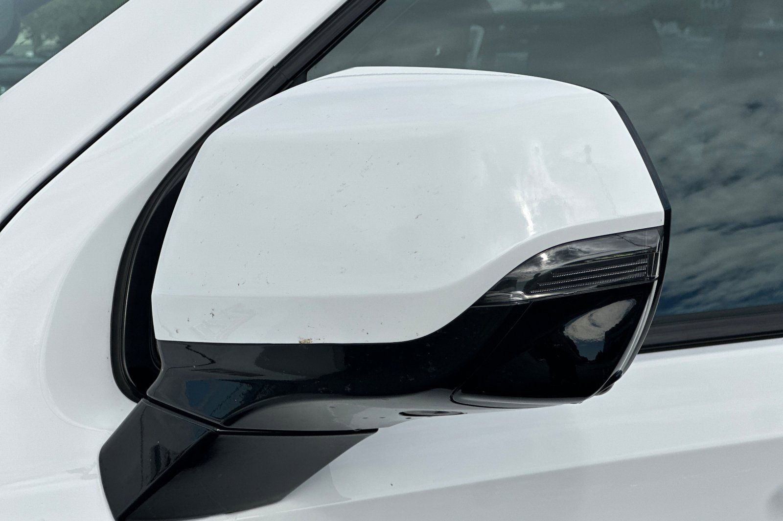 Used 2022 Chevrolet Tahoe Z71 w/ Z71 Off-Road Package AWD/4WD image 53