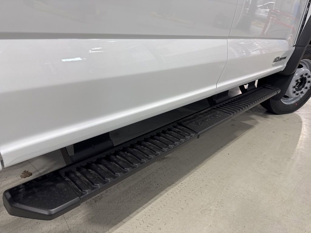 New 2025 Ford F450 XL w/ XL Chrome Package AWD/4WD image 34