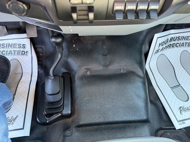 Used 2011 Ford F450 XL AWD/4WD image 23