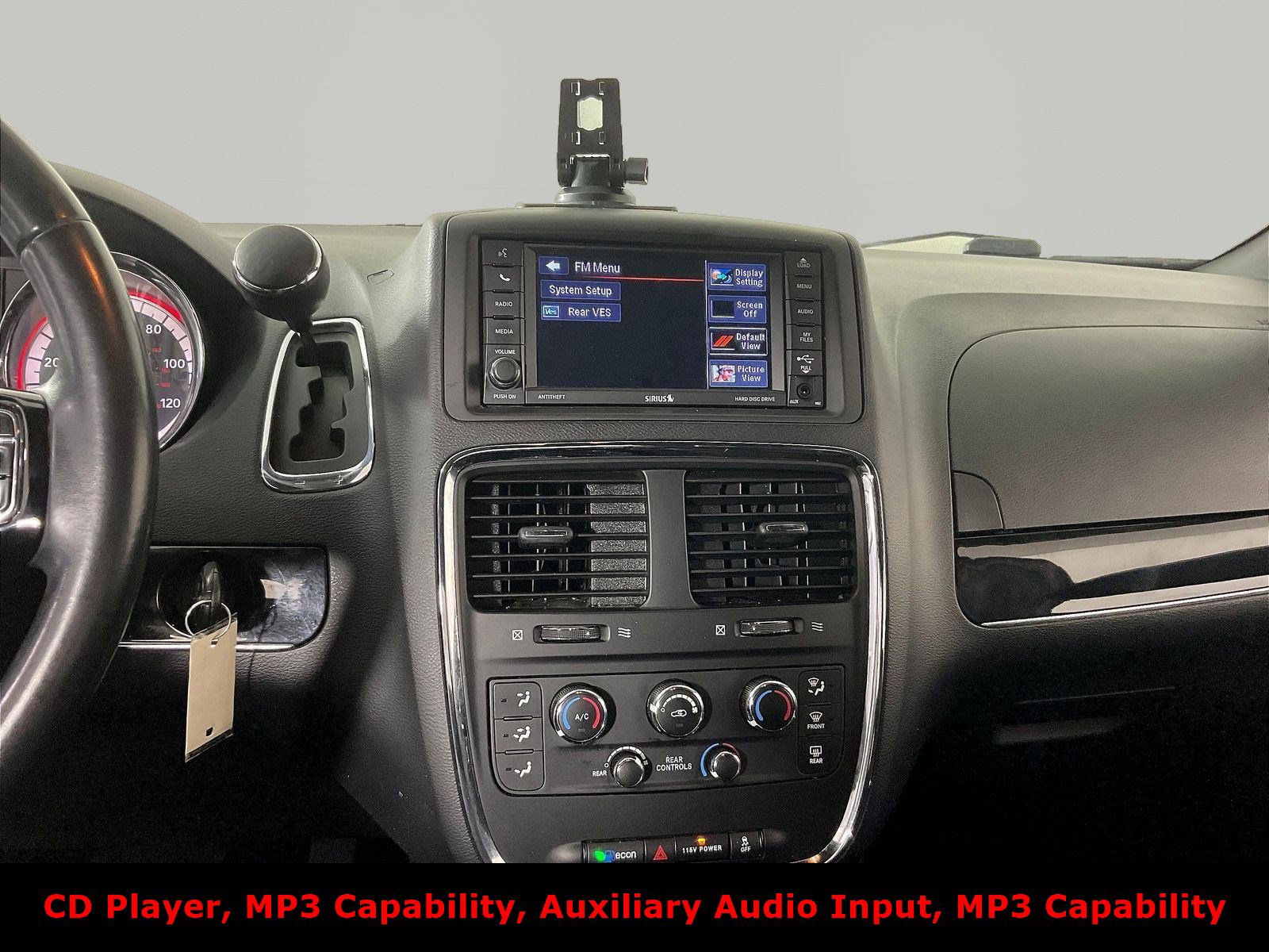 Used 2018 Dodge Grand Caravan SE FWD image 9