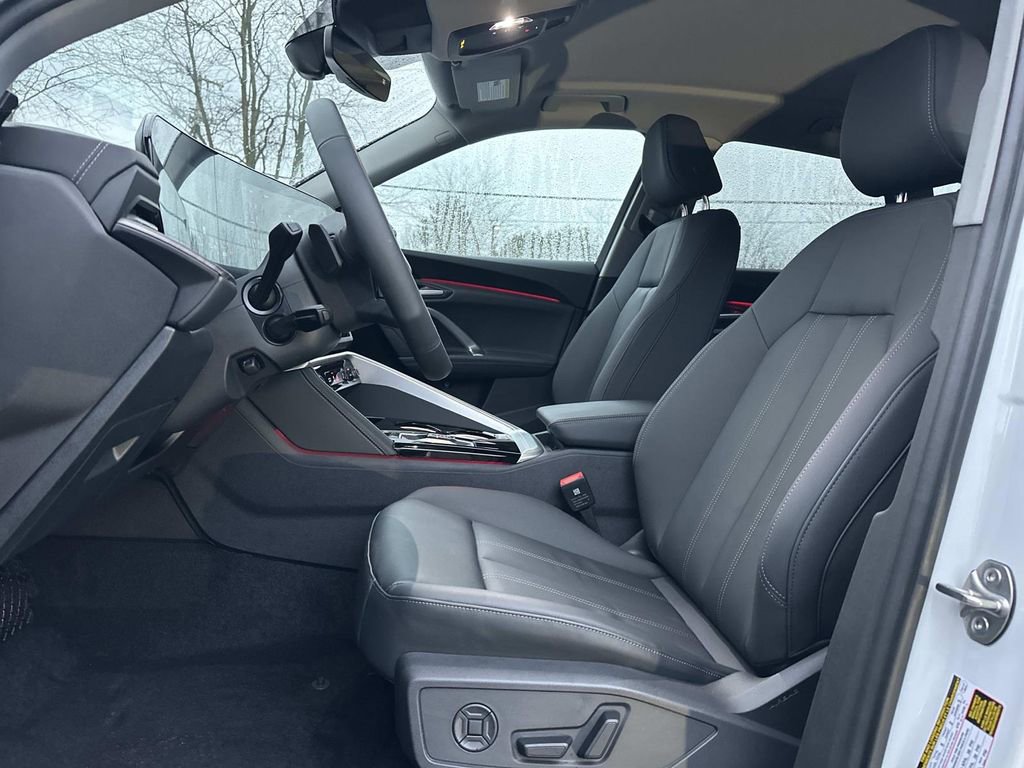 New 2025 Audi Q5 Premium image 24