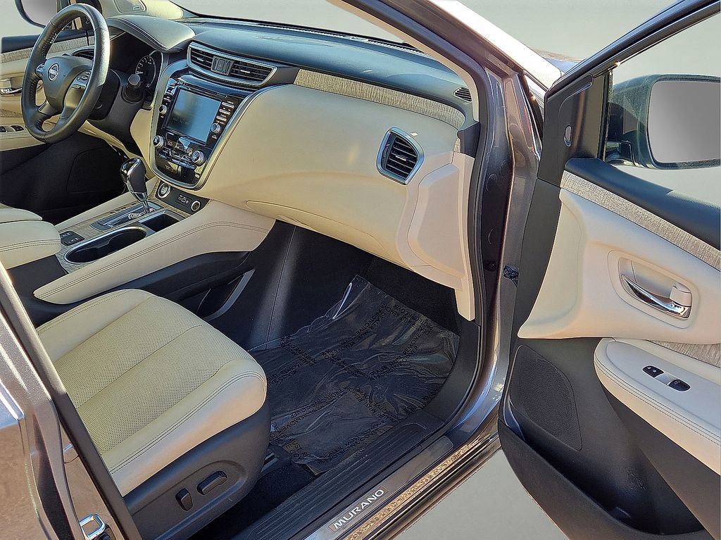 Used 2023 Nissan Murano SL w/ SL Moonroof Package image 13