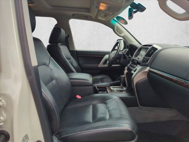 Used 2014 Toyota Land Cruiser AWD/4WD image 22