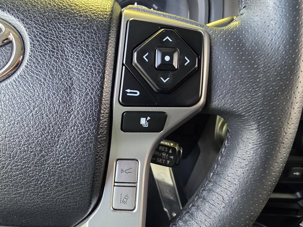 Used 2021 Toyota 4Runner Trail Special Edition AWD/4WD image 25
