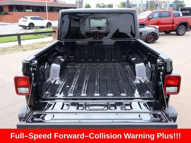 Used 2023 Jeep Gladiator Mojave w/ Trailer Tow Package AWD/4WD image 13