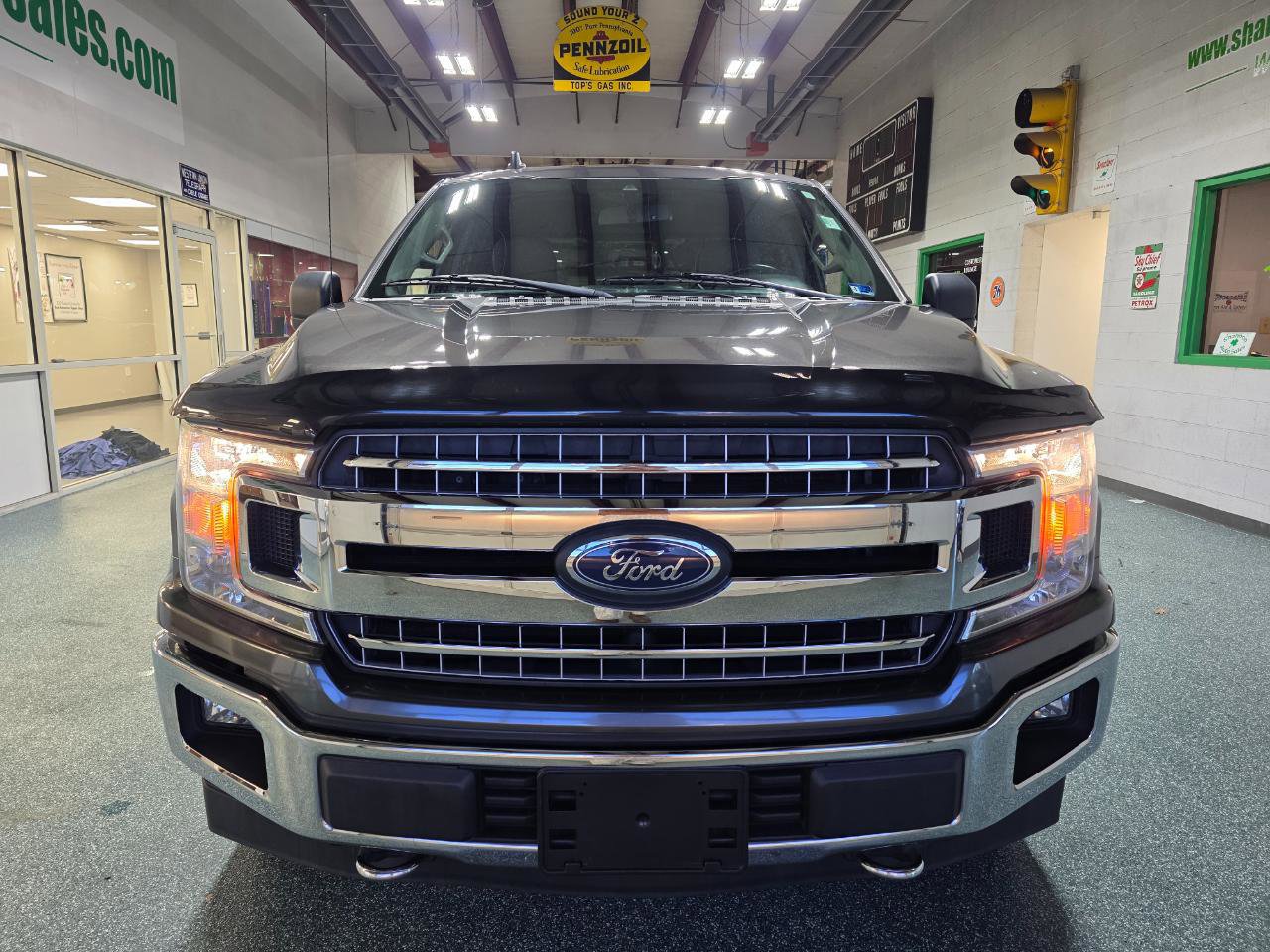 Used 2019 Ford F150 XLT w/ Equipment Group 302A Luxury image 3