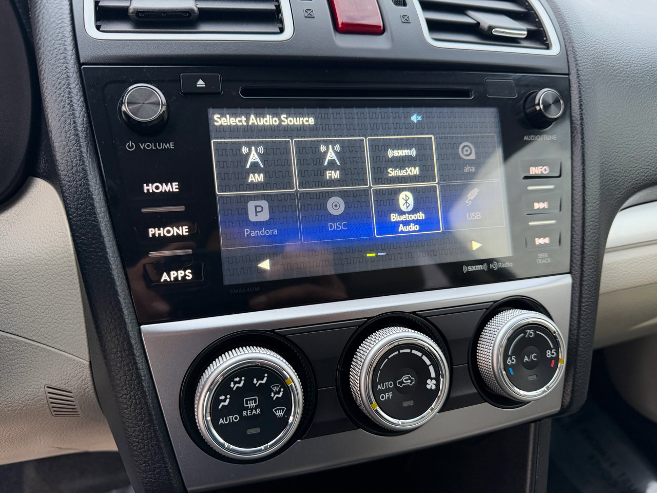 Used 2015 Subaru Crosstrek 2.0i Limited image 42