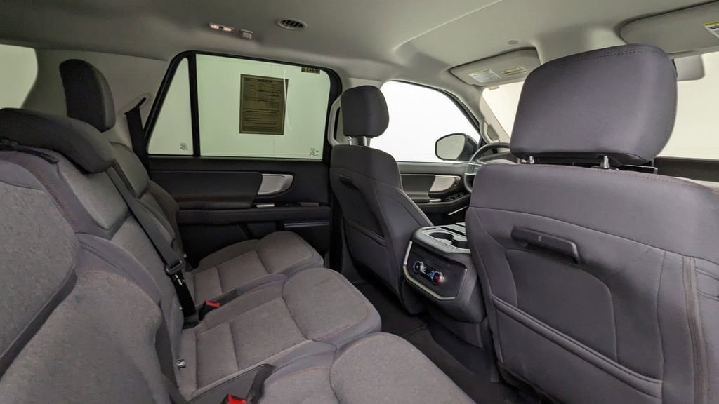 Certified 2025 Ford Expedition Max Active image 38