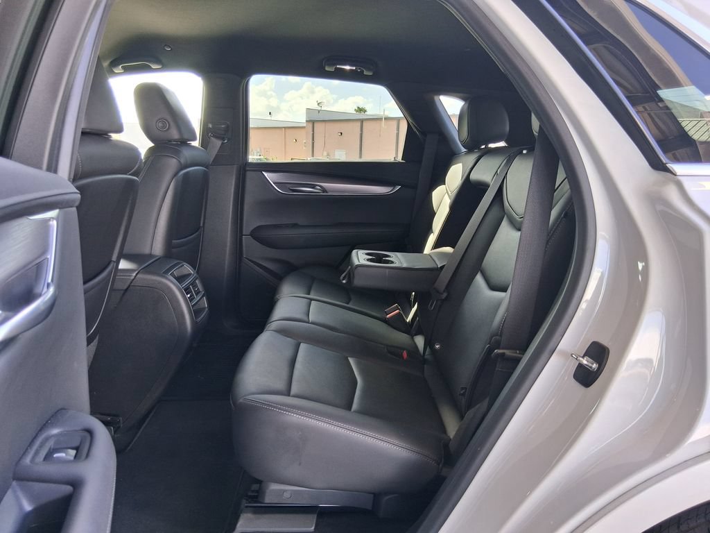 Used 2022 Cadillac XT5 Luxury FWD image 22