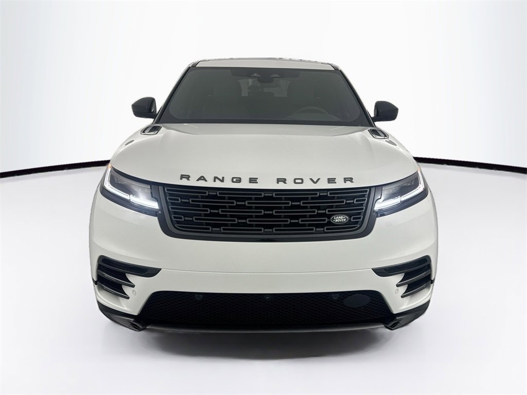New 2026 Land Rover Range Rover Velar Dynamic SE image 2
