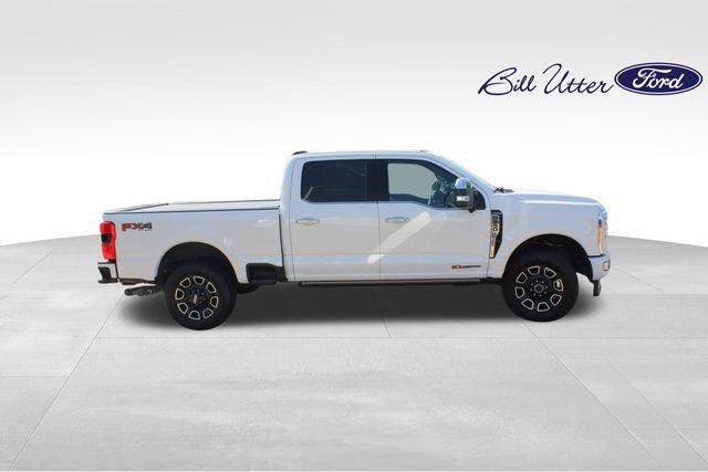 Used 2023 Ford F250 Platinum AWD/4WD image 4