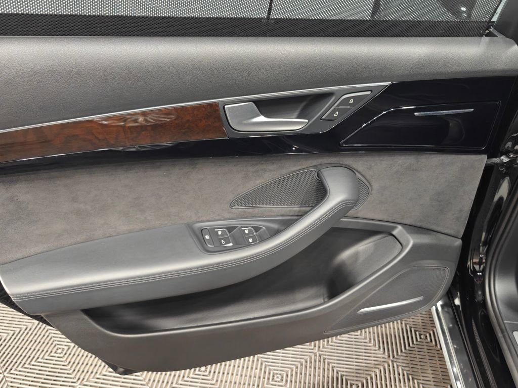 Used 2015 Audi A8 L 3.0T image 51