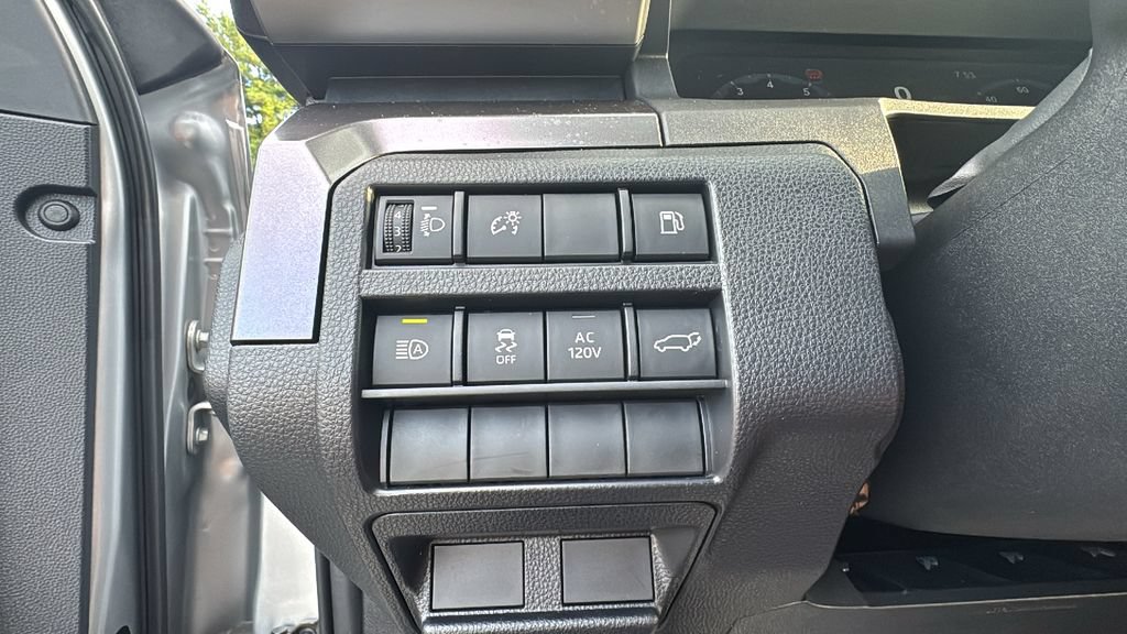 Used 2025 Toyota 4Runner TRD Sport Premium AWD/4WD image 14