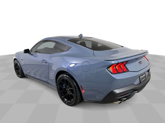Used 2024 Ford Mustang GT Premium image 6