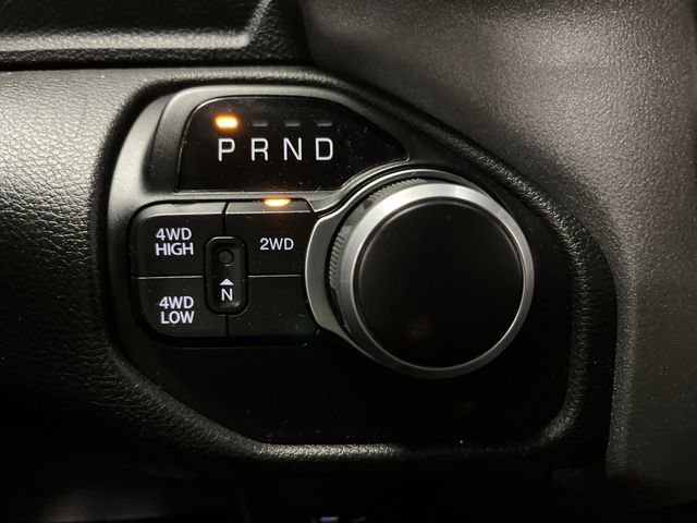 Used 2024 RAM 2500 Tradesman w/ Chrome Appearance Group image 20