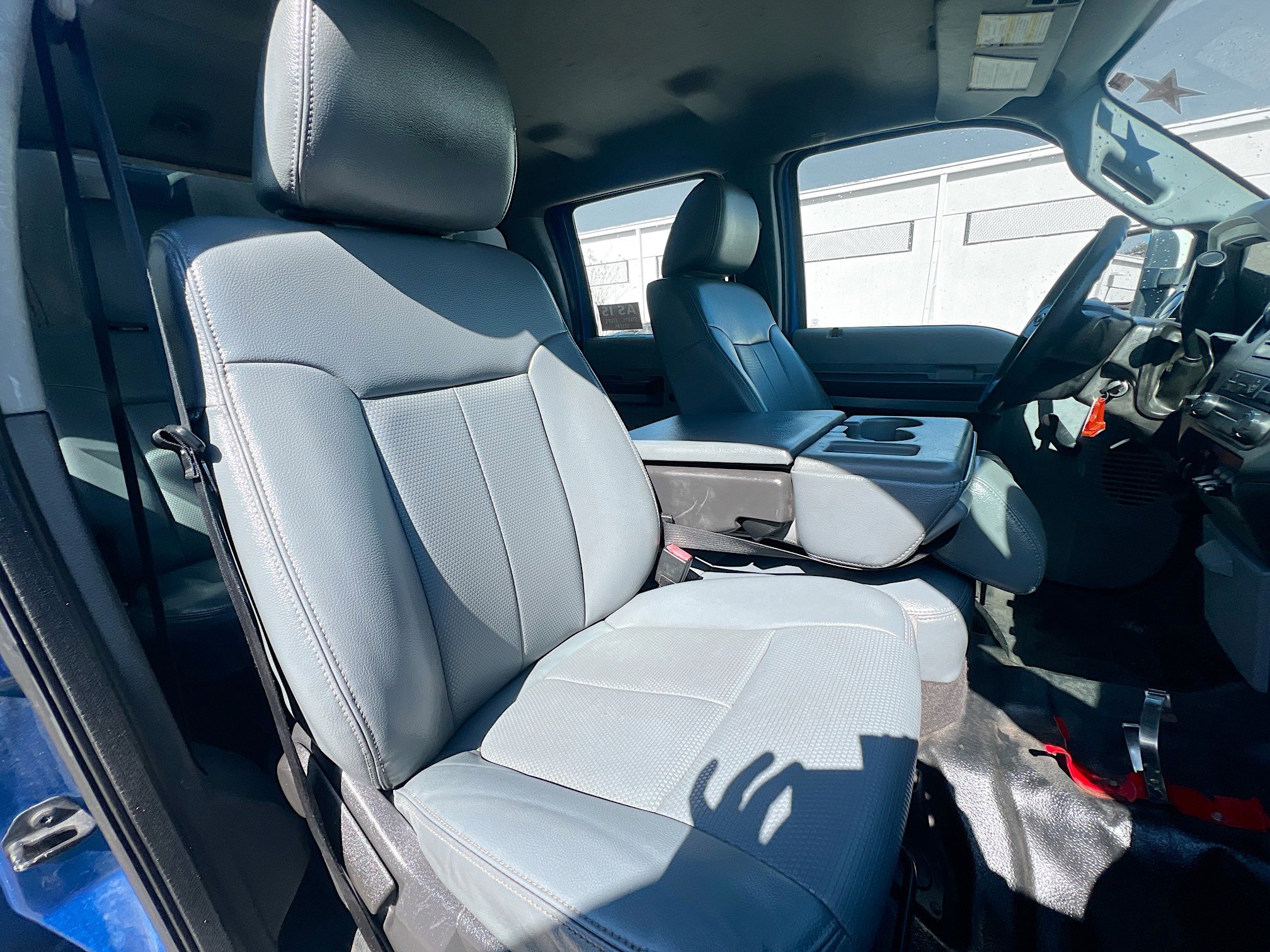 Used 2016 Ford F450 XL w/ Snow Plow Prep Package image 30