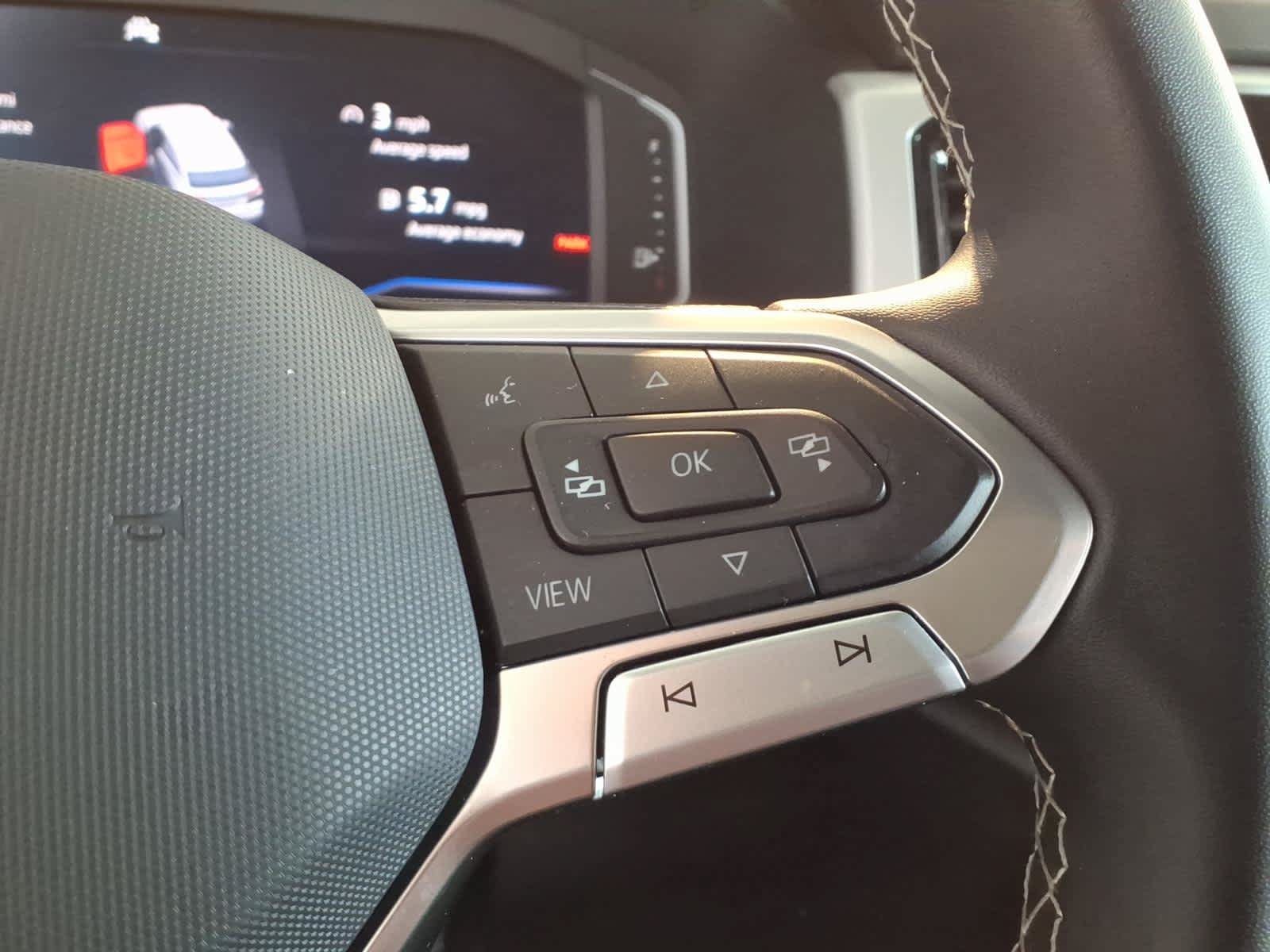 Used 2023 Volkswagen Atlas Cross Sport SE w/ Panoramic Sunroof Package AWD/4WD image 16