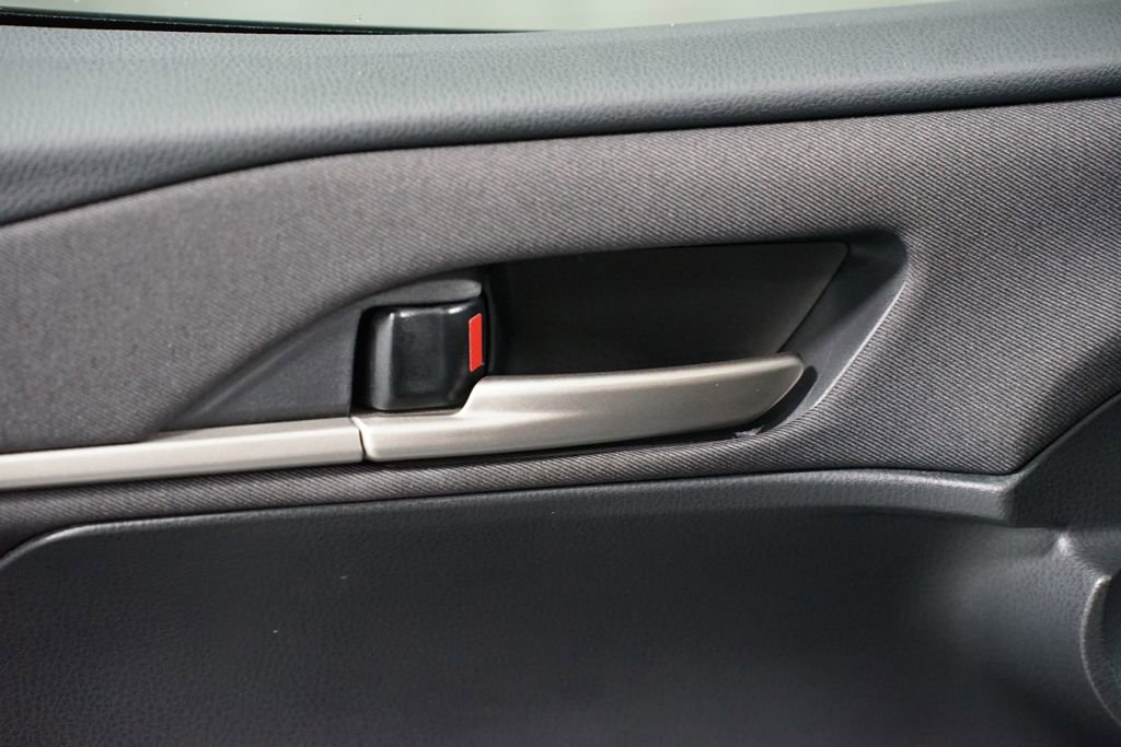 Certified 2025 Toyota Camry LE w/ Convenience Package image 32