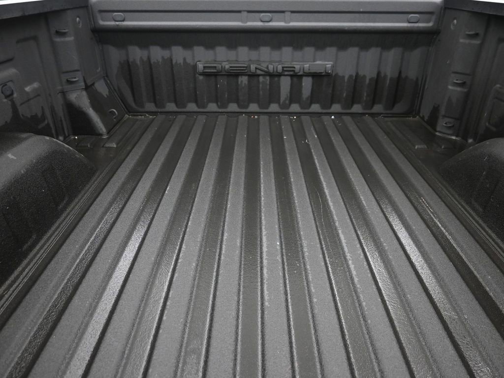 Used 2019 GMC Sierra 1500 Denali w/ Technology Package image 9