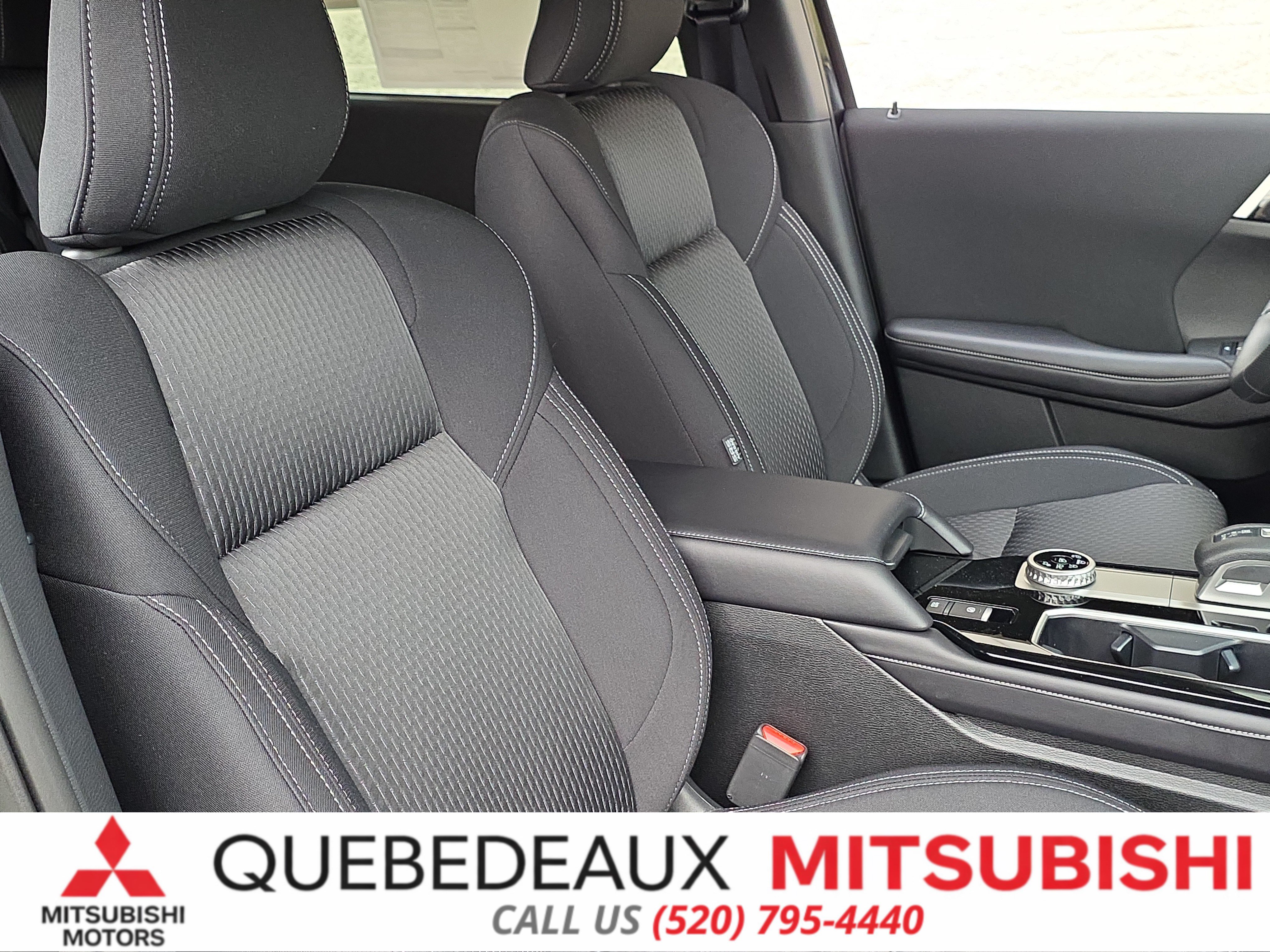 New 2026 Mitsubishi Outlander ES FWD image 32