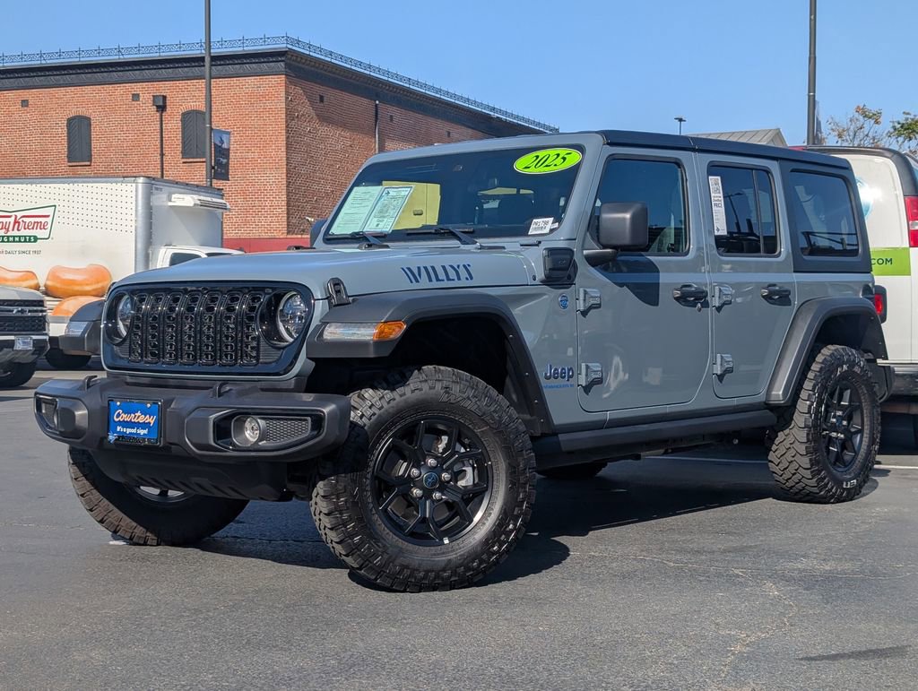 Used 2025 Jeep Wrangler Unlimited Sport S 4xe AWD/4WD image 2