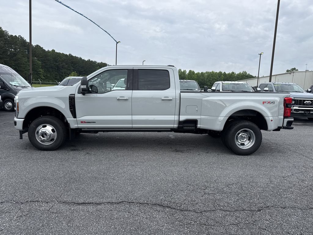 New 2026 Ford F350 Platinum AWD/4WD image 4