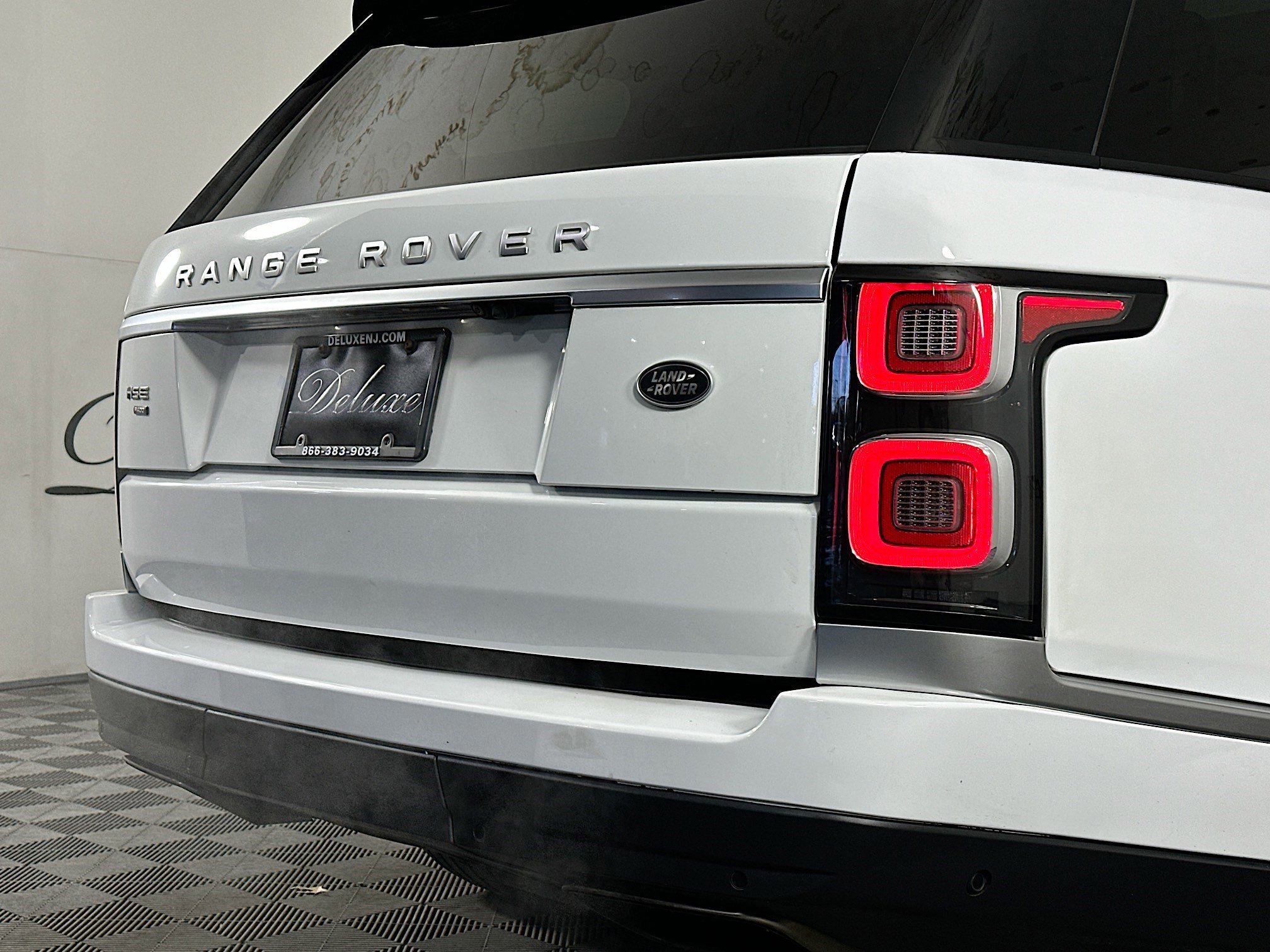 Used 2021 Land Rover Range Rover Westminster Edition image 26