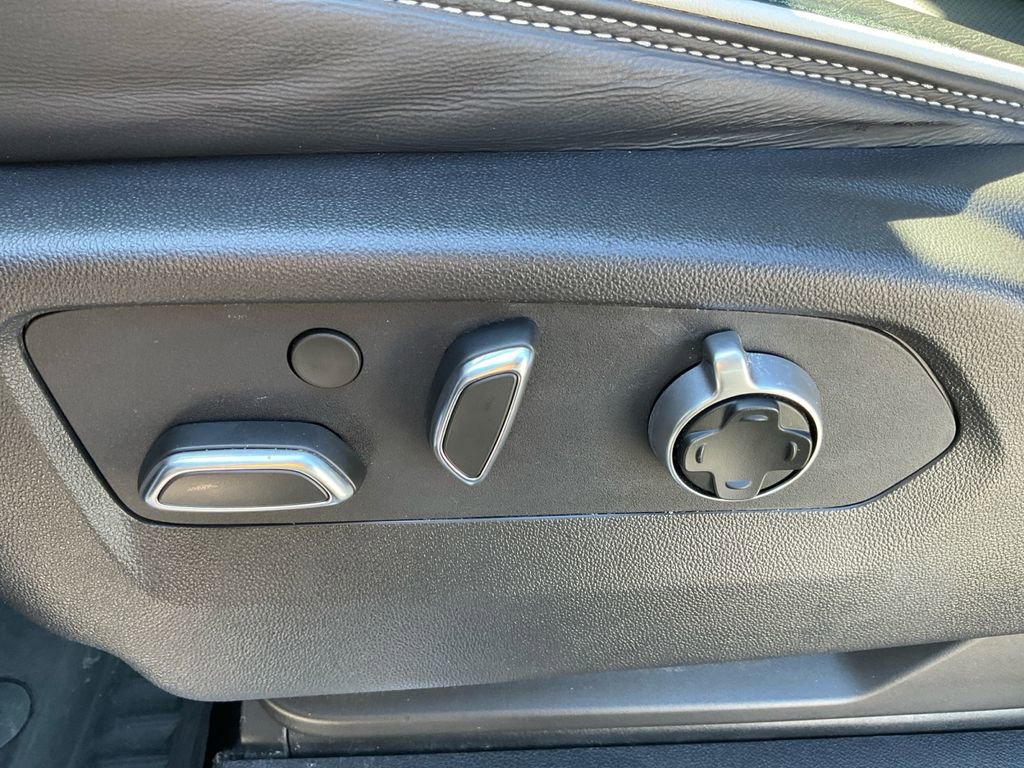 Used 2024 GMC Sierra 1500 AT4X image 28