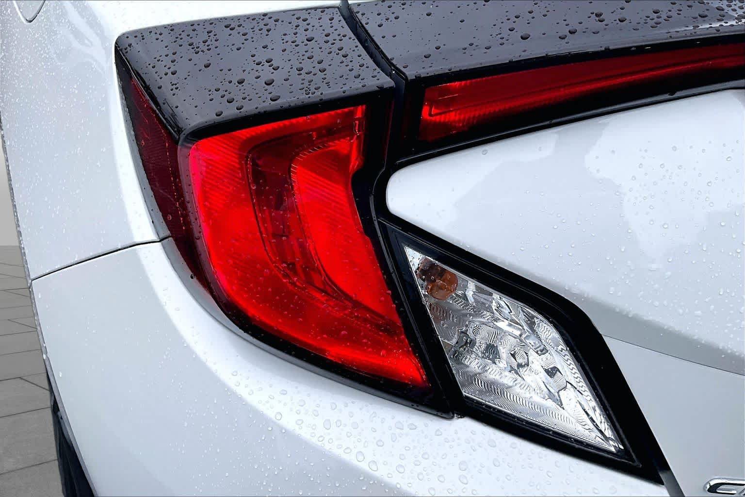 Used 2020 Honda Civic Touring image 29