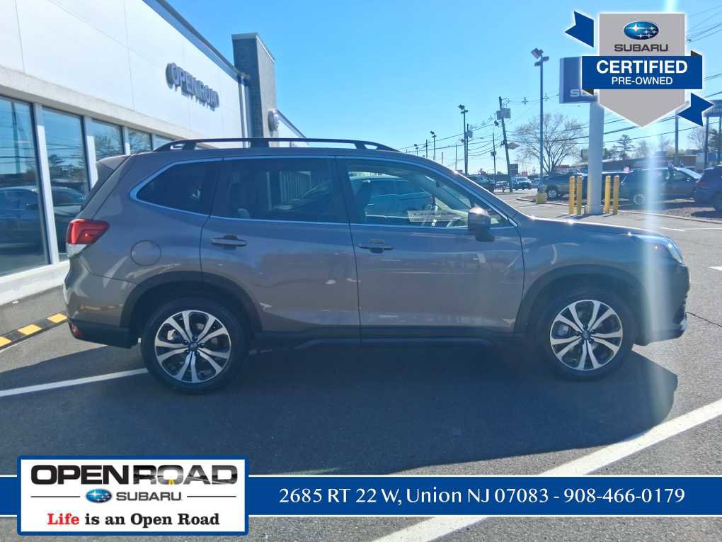 Used 2023 Subaru Forester Limited image 8