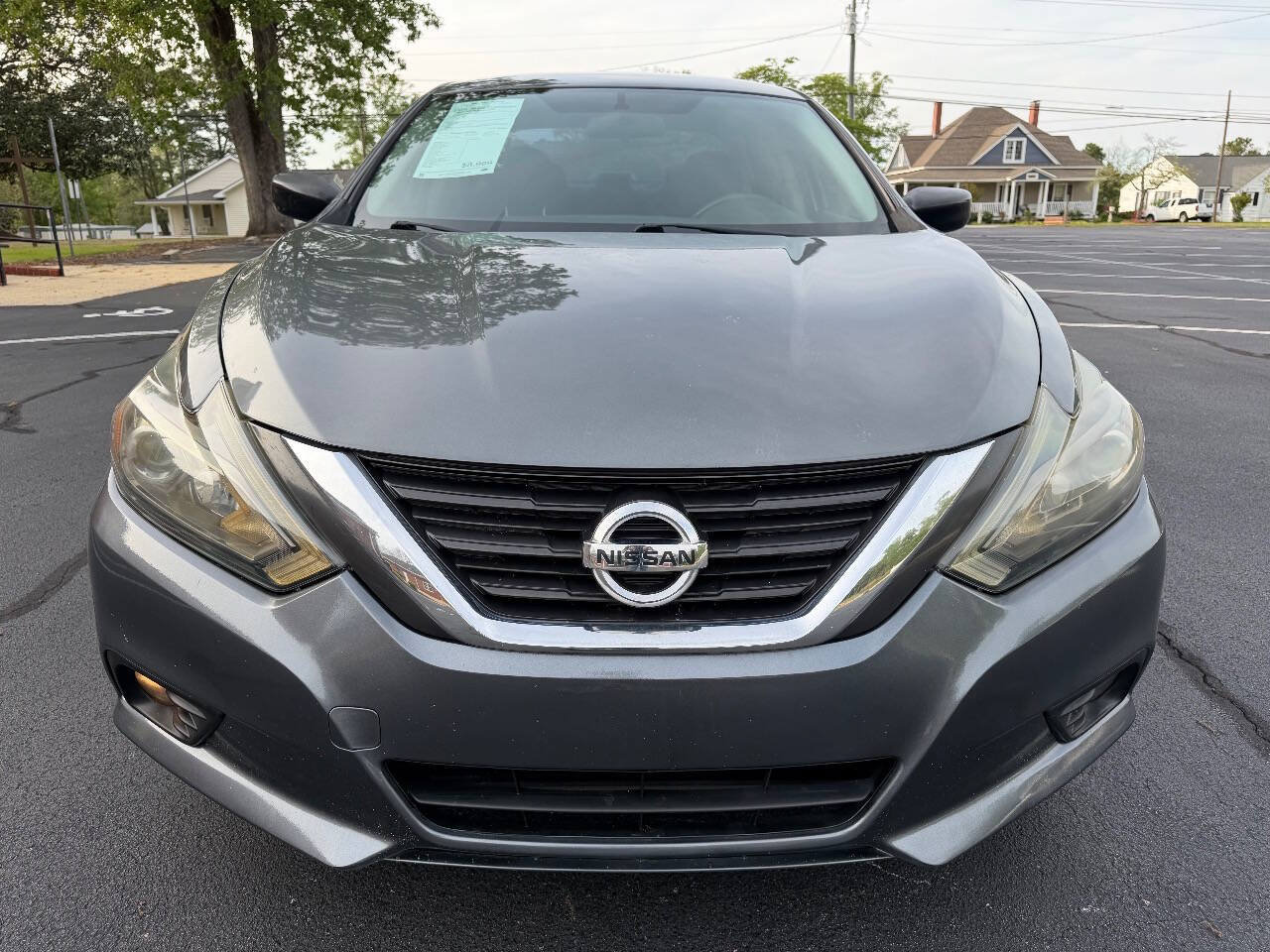 Used 2017 Nissan Altima 2.5 SR FWD image 3