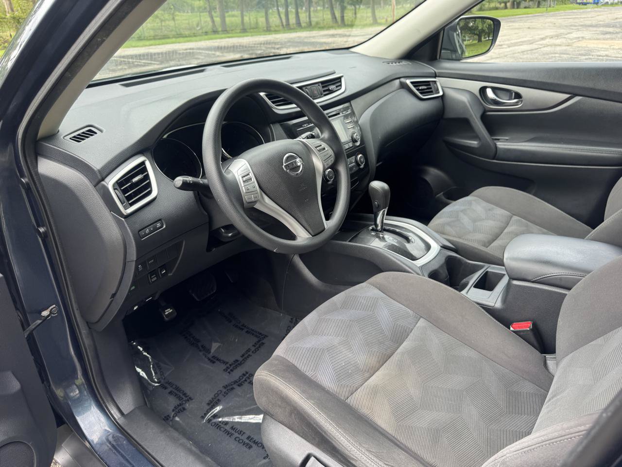 Used 2016 Nissan Rogue S AWD/4WD image 26