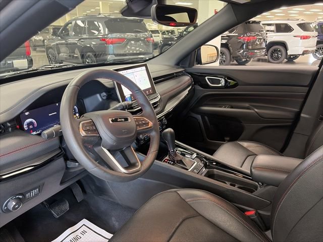 Used 2023 Jeep Compass Trailhawk w/ Trailhawk Elite Group image 13