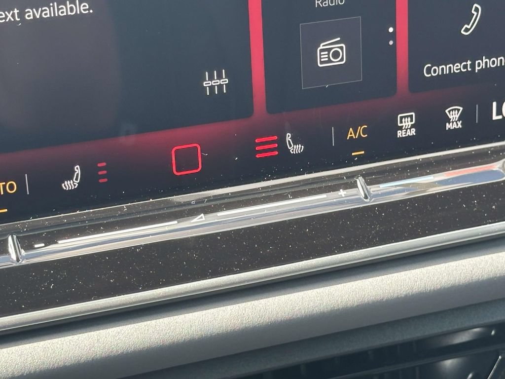 New 2026 Volkswagen Tiguan SE R-Line AWD/4WD image 23