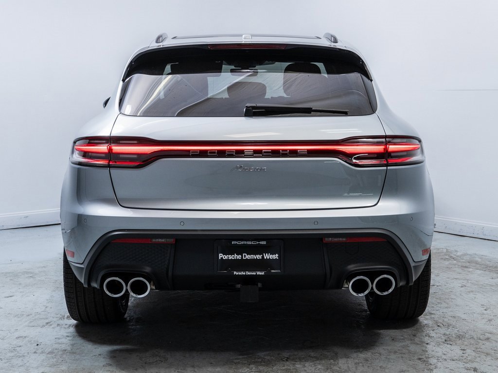 Used 2025 Porsche Macan image 6