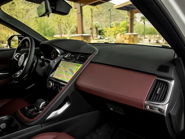 New 2024 Jaguar E-PACE R-Dynamic SE AWD/4WD image 27
