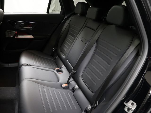 New 2026 Mercedes-Benz GLC 350e 4MATIC image 13