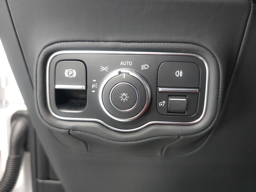 Certified 2025 Mercedes-Benz G 63 AMG 4MATIC image 10
