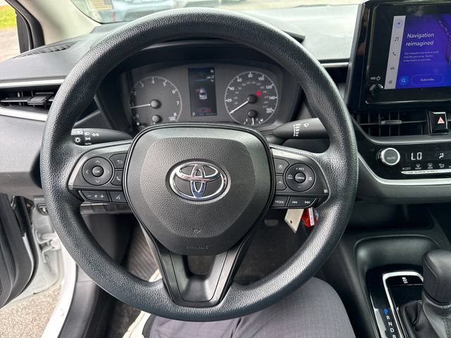 Used 2024 Toyota Corolla LE FWD image 16
