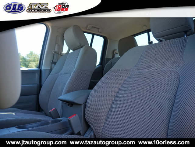 Used 2020 Nissan Frontier SV w/ Midnight Edition Floor Mats AWD/4WD image 13