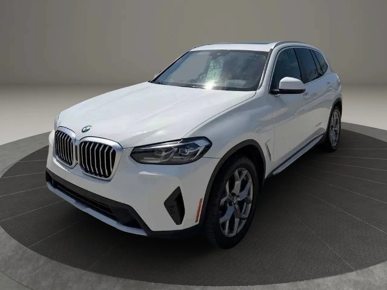 Used 2022 BMW X3 xDrive30i w/ Premium Package 2 AWD/4WD image 3