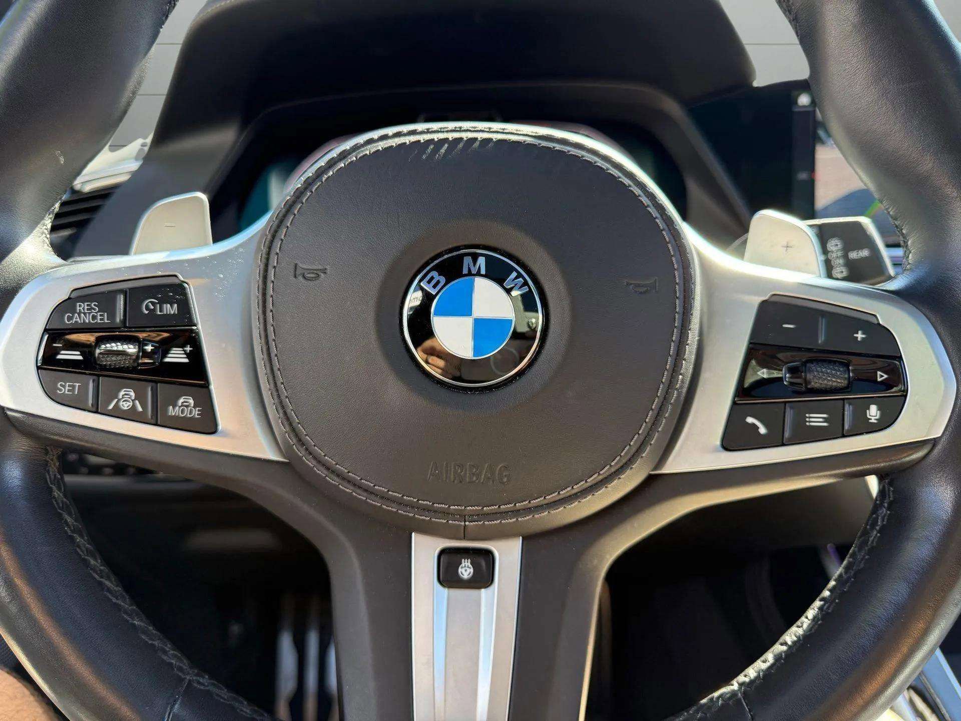 Used 2022 BMW X7 M50i image 51