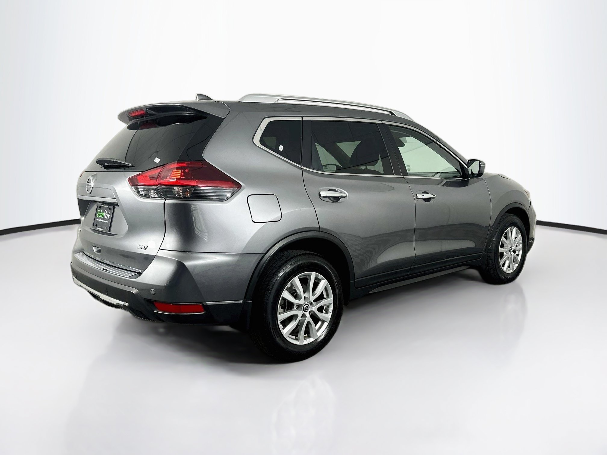 Used 2019 Nissan Rogue SV FWD image 9