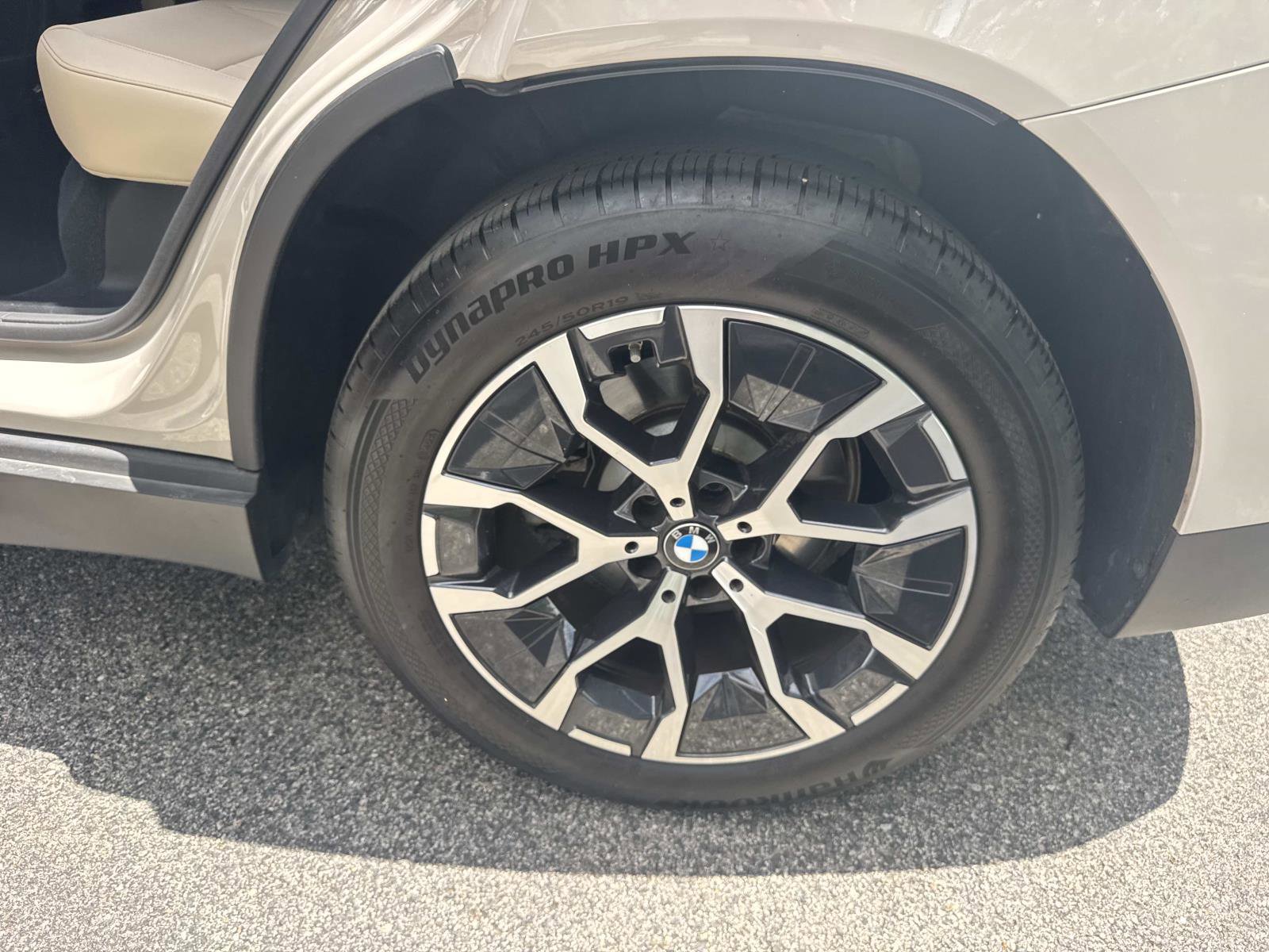 Certified 2025 BMW X3 xDrive30i w/ Convenience Package image 11