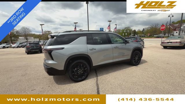 Certified 2025 Chevrolet Traverse LT w/ Midnight/Sport Edition AWD/4WD image 8