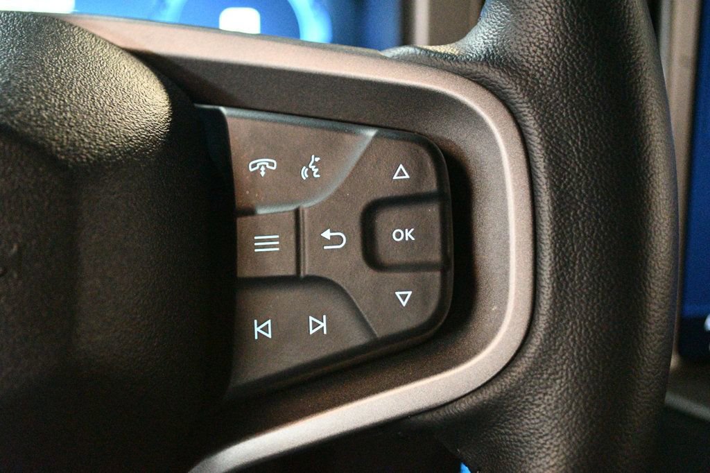 Used 2025 Ford Bronco Outer Banks AWD/4WD image 41