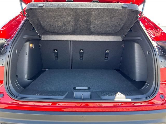 New 2026 Chevrolet Trax RS w/ Driver Confidence Package FWD image 15